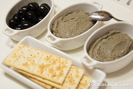 Receta de paté de aceitunas negras