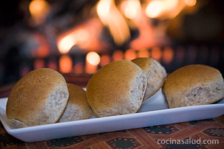 Receta: Bollos de leche integrales, ¡calentitos!