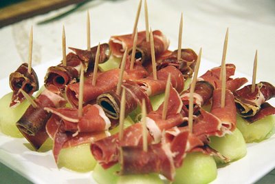 Receta de pinchitos de melon con jamon