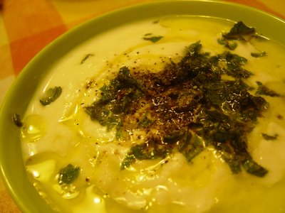 Tsatsiki – salsa de yogur y pepino